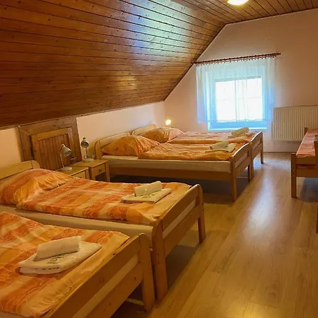 Penzion Zdiar Maison d'hôtes